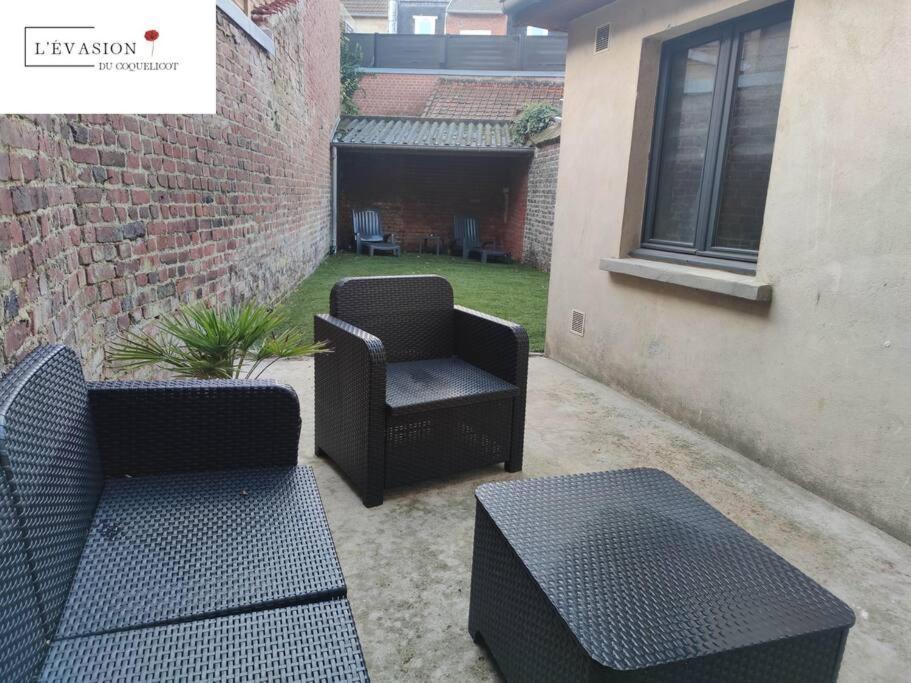 L'Evasion Du Coquelicot Apartment Albert Bagian luar foto